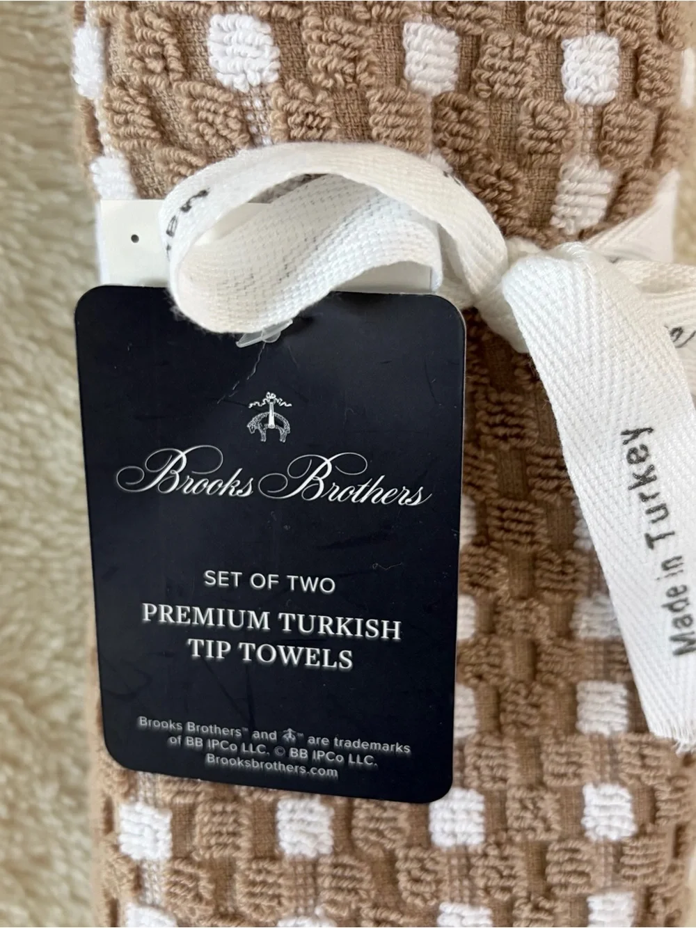 NWT Brooks Brothers Brown and White Waffle Turkish Tip Towels - Set of 2